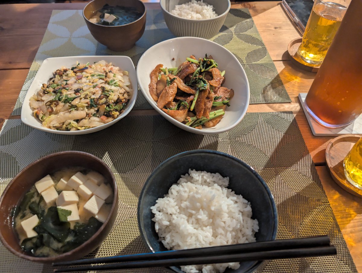 jackar123's tweet photo. 夕食 https://t.co/TA53mBn9NZ