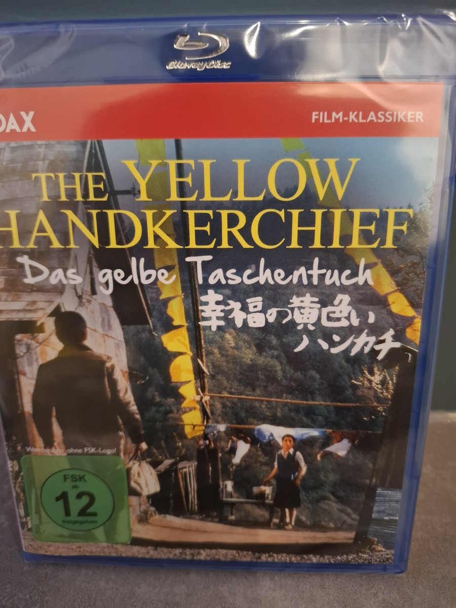 Getyourgenki's tweet photo. More new classic films from #Japan :

The Yellow Handkerchief 
幸福の黄色いハンカチ https://t.co/mZlW4D5ywE