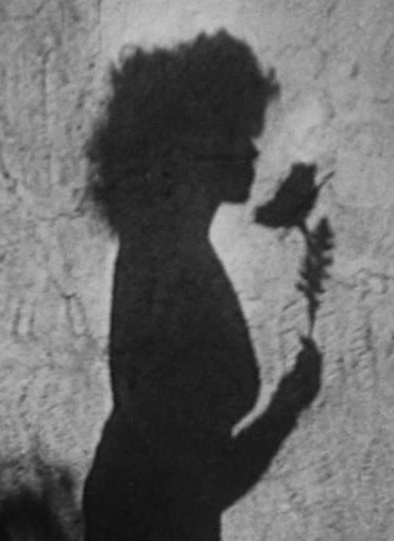 CariatideCarias's tweet photo. 🎨  🗿 🏛️ Historia del arte. Arte de las grandes civilizaciones antiguas. Egipto.

Relieve del Sarcófago de Ashait. Tebas. Reino Medio, XI Dinastía. 
Maya Deren. Meshes of the Afternoon. 1943. https://t.co/xwBsSlAYmm