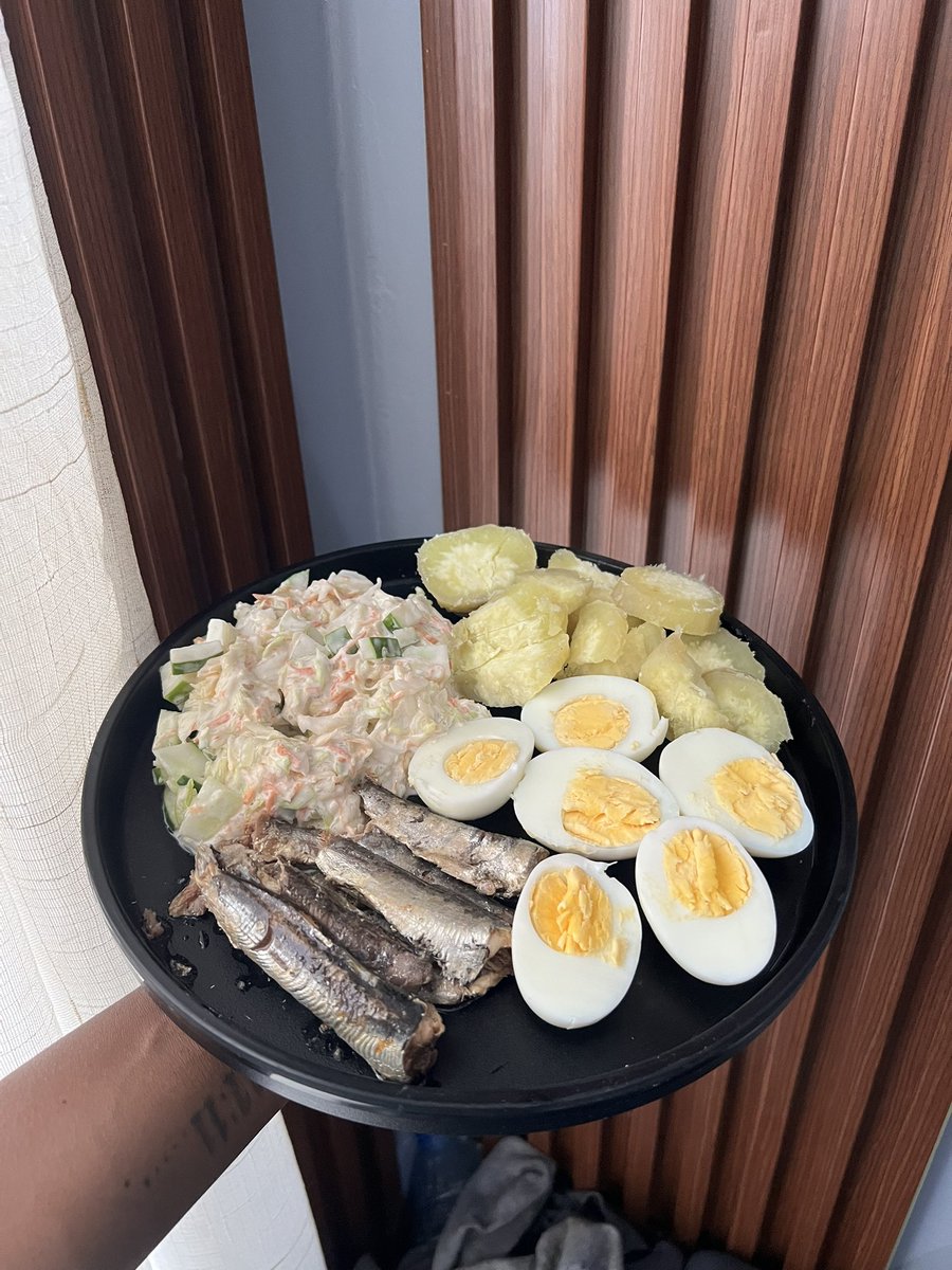 trainer_skyi's tweet photo. 35/120days of clean eating challenge ✅ https://t.co/BFVxopzdwP