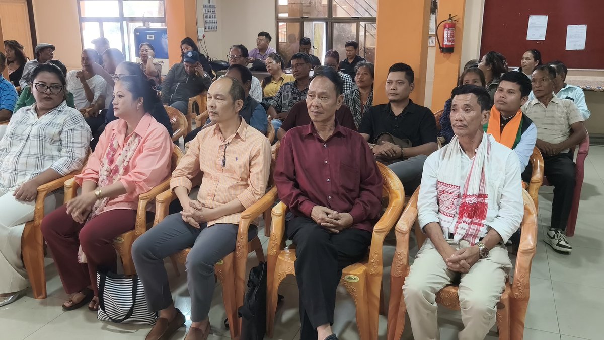 RajivBabbarbjp's tweet photo. Devotion &amp; Political Session Meeting

📍 BJP Mizoram State Office, Mipui Run
Strengthening organisational coordination through meaningful discussions and dedicated service.

@DrBhagwatKarad @delsonnotlia #BJP #Mizoram #BJPMizoram #PoliticalSession #OrganisationalMeeting https://t.co/tEWV1Bg8QW