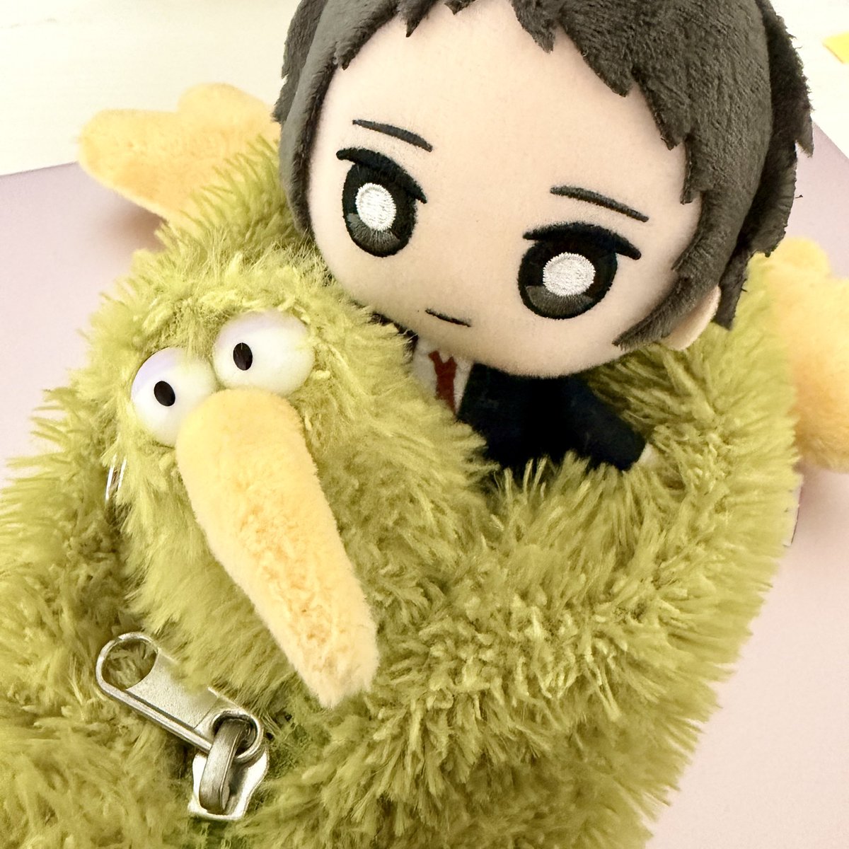 chamzzzzz5071's tweet photo. ヘンテコ鳥ちゃんと撮っちゃお
この鳥めちゃくちゃ持ってるけどマジでなんの鳥なんだ https://t.co/xsl3CnYZl9