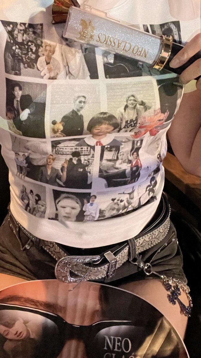 aonya_log's tweet photo. うちわ膝に乗せたらギリ膝枕でし���ぅ( *´ ཫ`*)ｳｯ,ｳｯ
猪狩さんライブ後半オールバックで刈り上げ部分チラ見えでどタイプでした💚
今年もかまってもらえなかったから来年は公演数増やせるくらいお友達増やすのでかまってください(⸝⸝› з ‹⸝⸝)♡ https://t.co/mHGrrRfJt5