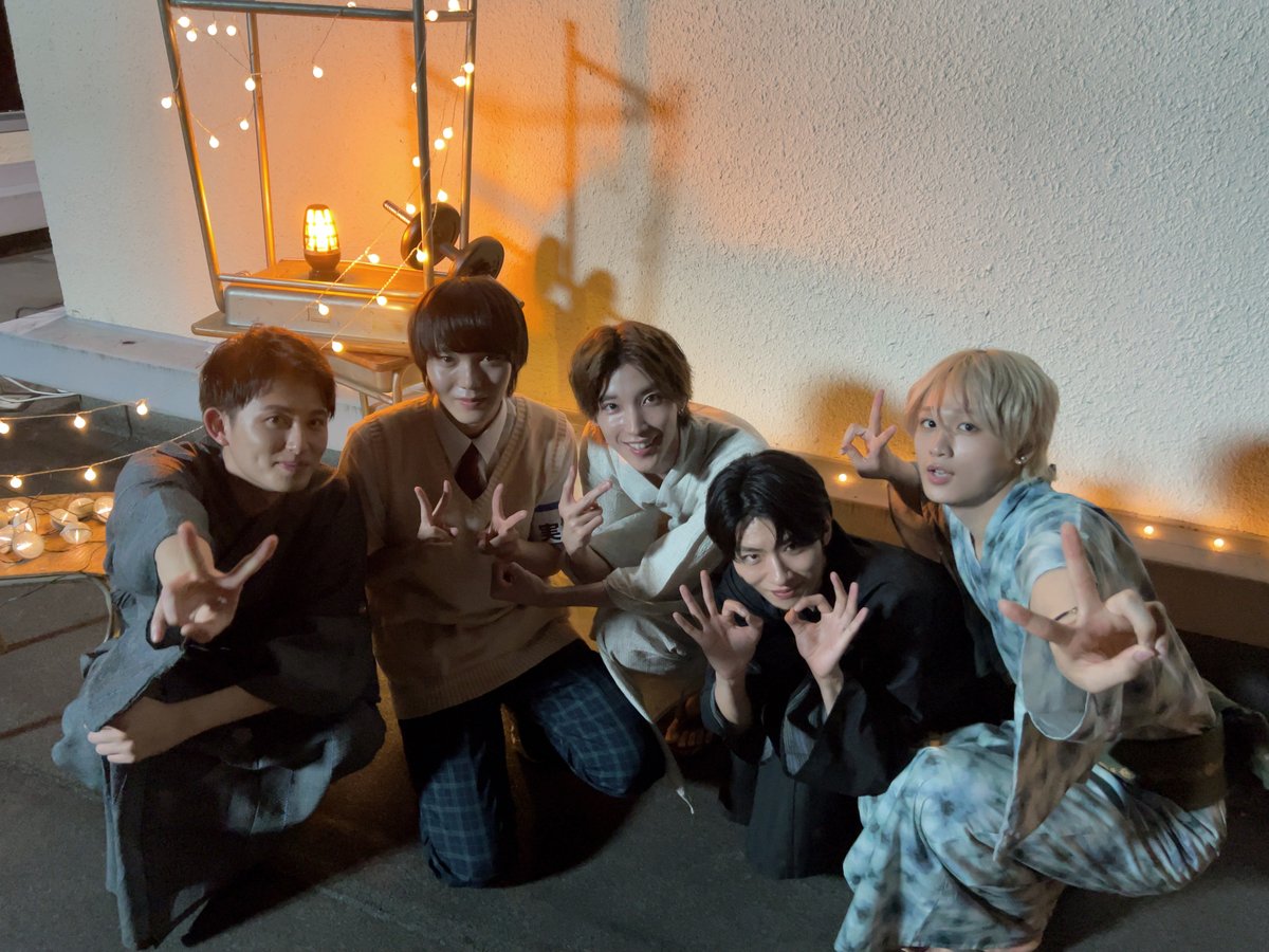 official_DXTEEN's tweet photo. [📸]261005

読売テレビ ドラマDiVE
『陽キャ集団にいる芹沢は、俺の前だと様子がおかしい』第9話
@dramaDiVEP_ytv

#佐伯裕真 役で #田中笑太郎 が
出演させていただきました🐣

感想は #陽キャ集団 をつけて
たくさんポストしてください！
来週の放送もお楽しみに☺︎

TVer見逃し配信ページ
🔗https://t.co/yIuppo2OPw

･･━━･･━━･･━━･･━━･･
エンディング主題歌
#DXTEEN 'IDOL'🎧
https://t.co/cWRRkk4xaQ

@genjibu_sdr #原因は自分にある。 #小泉光咲 さん
@topcoat_staff #四坂亮翔 さん
@KimuraKaiki #木村魁希 さん
@yukihayama1027 #葉山侑樹 さん
#DXTN #DXTEEN_IDOL