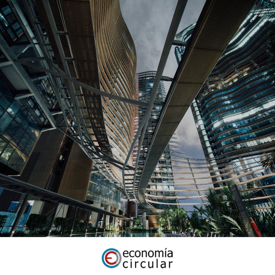 Ec_Circular's tweet photo. 🏙️ Ámsterdam → contratación y construcción con criterios circulares

Una misma idea: mantener productos y materiales en uso durante más tiempo antes de recurrir a nuevos recursos.

#FundaciónEconomíaCircular https://t.co/rn4jx5dRuW