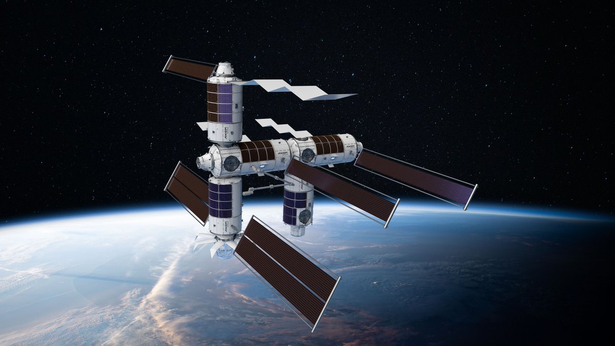martiannews26's tweet photo. 🛰️ Redwire × Axiom Space
@Redwire, @Axiom_Space'in Axiom Station’ının 2. modülü için ilave ROSA (Roll-Out Solar Array) güneş paneli kanatları sağlayacağını açıkladı.
ROSA; ISS, DART ve diğer uzay görevlerinde kullanılan, yörüngede açılarak yüksek güç sağlayan kanıtlanmış bir sistem.
🔹 2. modül için yeni ROSA kanatları
🔹 İlk modülde de Redwire ROSA kullanıyor
🔹 Sistem LEO’dan GEO’ya farklı görevlerde %100 başarı iddiasına sahip
🔹 Axiom Station’ın ilk modülünün 2028’de fırlatılması planlanıyor
Ticari uzay istasyonlarının altyapısında Redwire’ın rolü giderek büyüyor. 🚀
#AxiomStation #ROSA #Uzayİstasyonu #Uzay $RDW