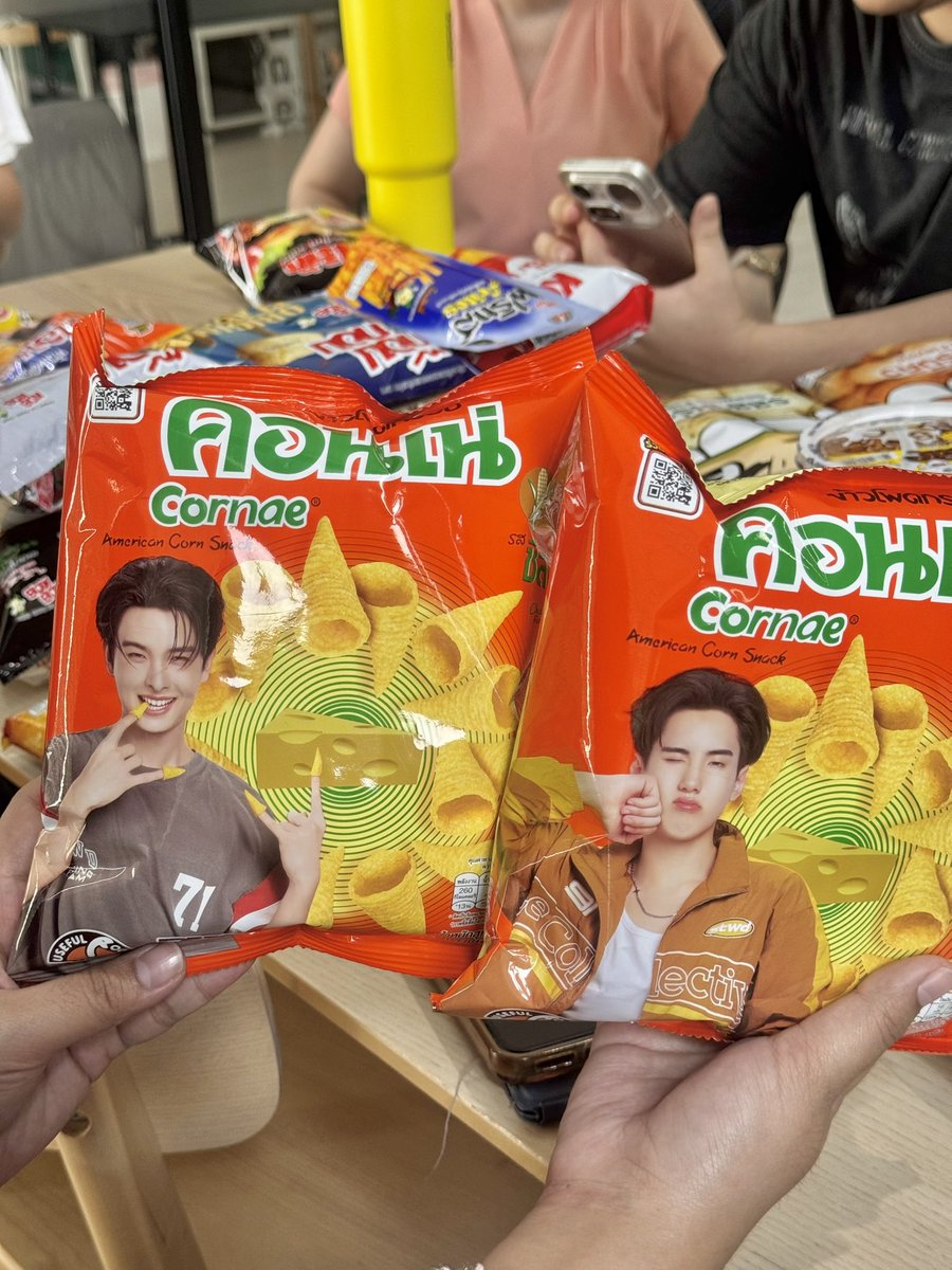 usefulfoodth's tweet photo. อะไรกันครับเนี้ย 
นี่มันนนนน แอคชั่นใหม่นี่นา
สปอยขนาดนี้ ต้องเก็บแล้วมั้ยคับ
🫢🫢🫢🫢🫢

#อาหารยอดคุณ #usefulfood
#กรอบอร่อยสนุกไปด้วยกัน 
#POPACORN_EVERYDAY
#USEFULFOODXBUS https://t.co/iPyV6DLM1M