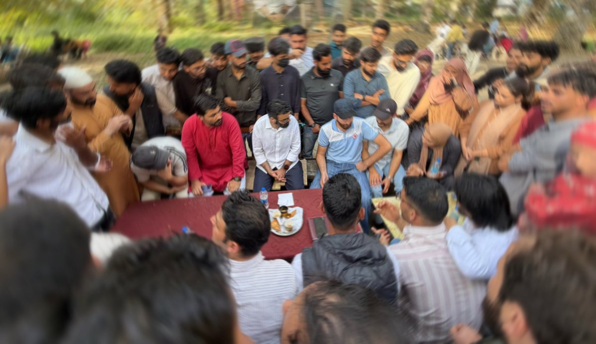 Office_ASRM's tweet photo. Today, Aga Syed @RuhullahMehdi made an unannounced visit to the Kashmir University campus and spent time with students. There were no formalities, just an open conversation.
The discussion covered the reservation policy, student activism, the role of students in active politics and the current state of education in Jammu & Kashmir.
One concern was raised by almost everyone: students have no representation. Whether it's an academic, hostel or administrative issue, there is no students' union to take it up.
A university without a student voice is incomplete. Students deserve a seat at the table.