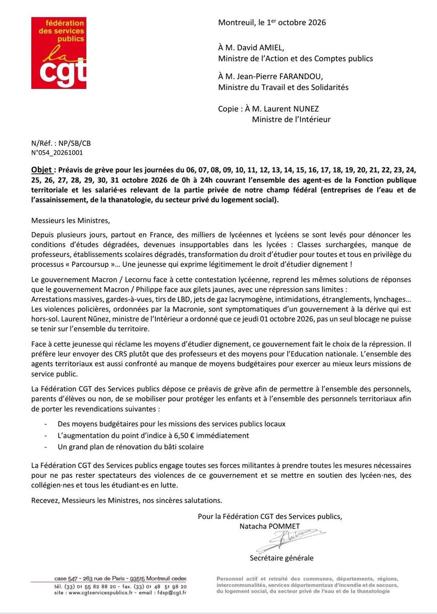 MaestroAngeles's tweet photo. CGT Francia Servicios públicos llama huelga hasta fin de octubre en defensa de estudiantes contra represión policial y reclamando más recursos. Un estudiante perdió un mano hoy por una granada de la policía https://t.co/ErqJs4vIyE