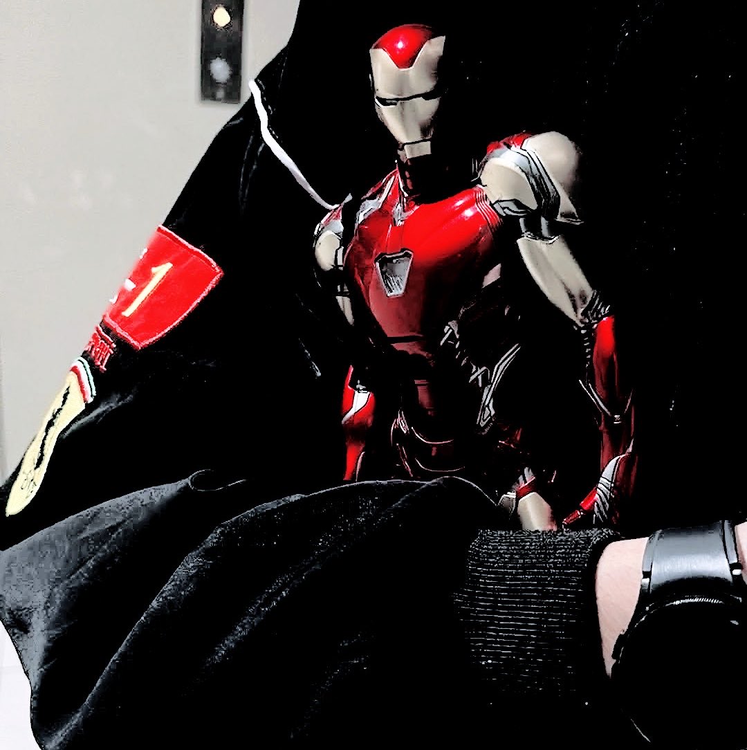 neverkeenenough's tweet photo. Iron Man ‘Suit’ https://t.co/A0Hg4NGV9Q