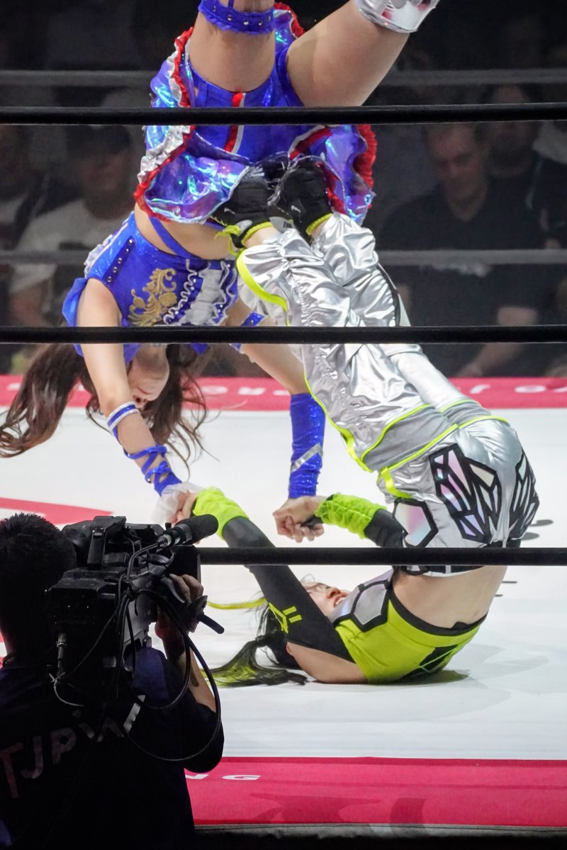 KyochanPoMpOm's tweet photo. 10.3 東京女子 大田区
モンキーフリップ🐒🐝
#tjpwWP7 
#tjpw 
#鈴芽 https://t.co/7Ge8bFoFVK