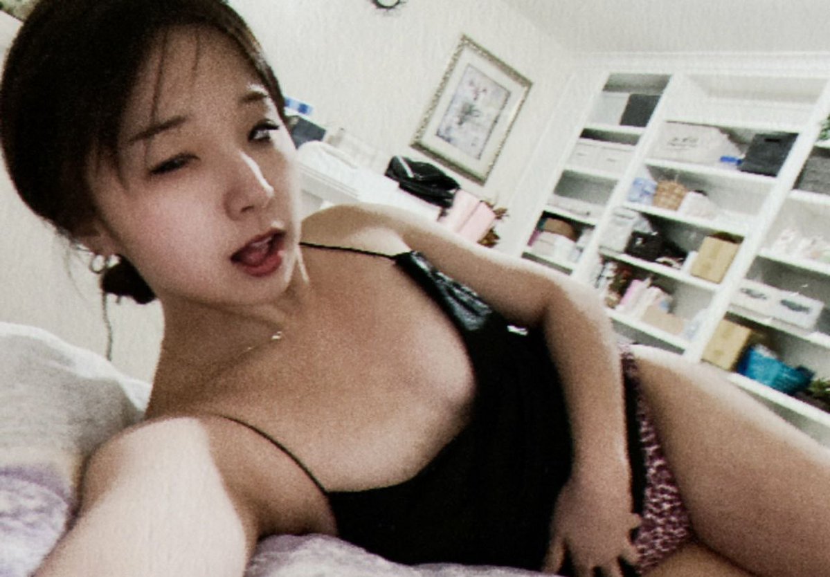 you75230's tweet photo. 唉 你们总是在寂寞或者激素上头时给我发一堆暧昧话 等欲望褪去之后 又只留我一个人像二百五一样 https://t.co/qo6hbhhaFb