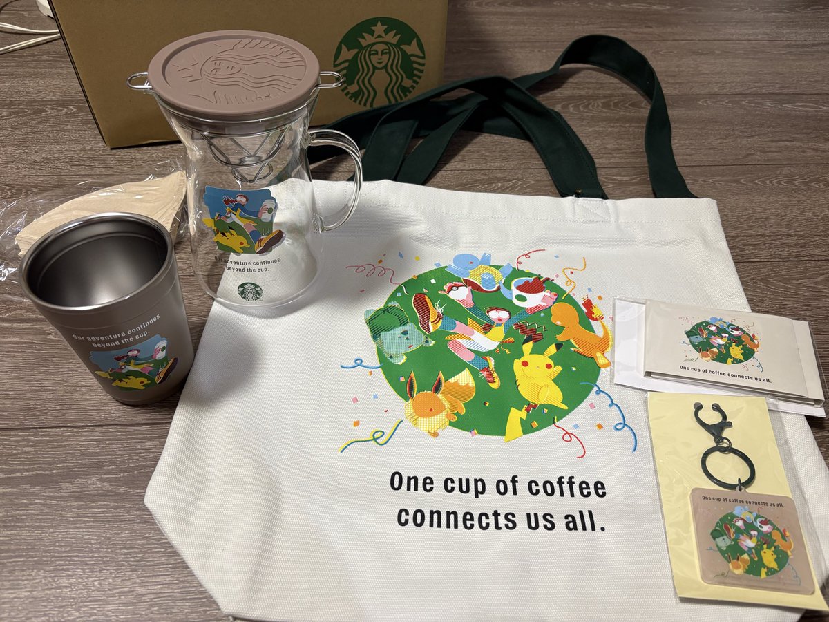 ArisPkmn773's tweet photo. 遂にスタバポケモンコラボのグッズ届いた！！
#スタバ　#ポケモンコラボ https://t.co/yePoI9svhB