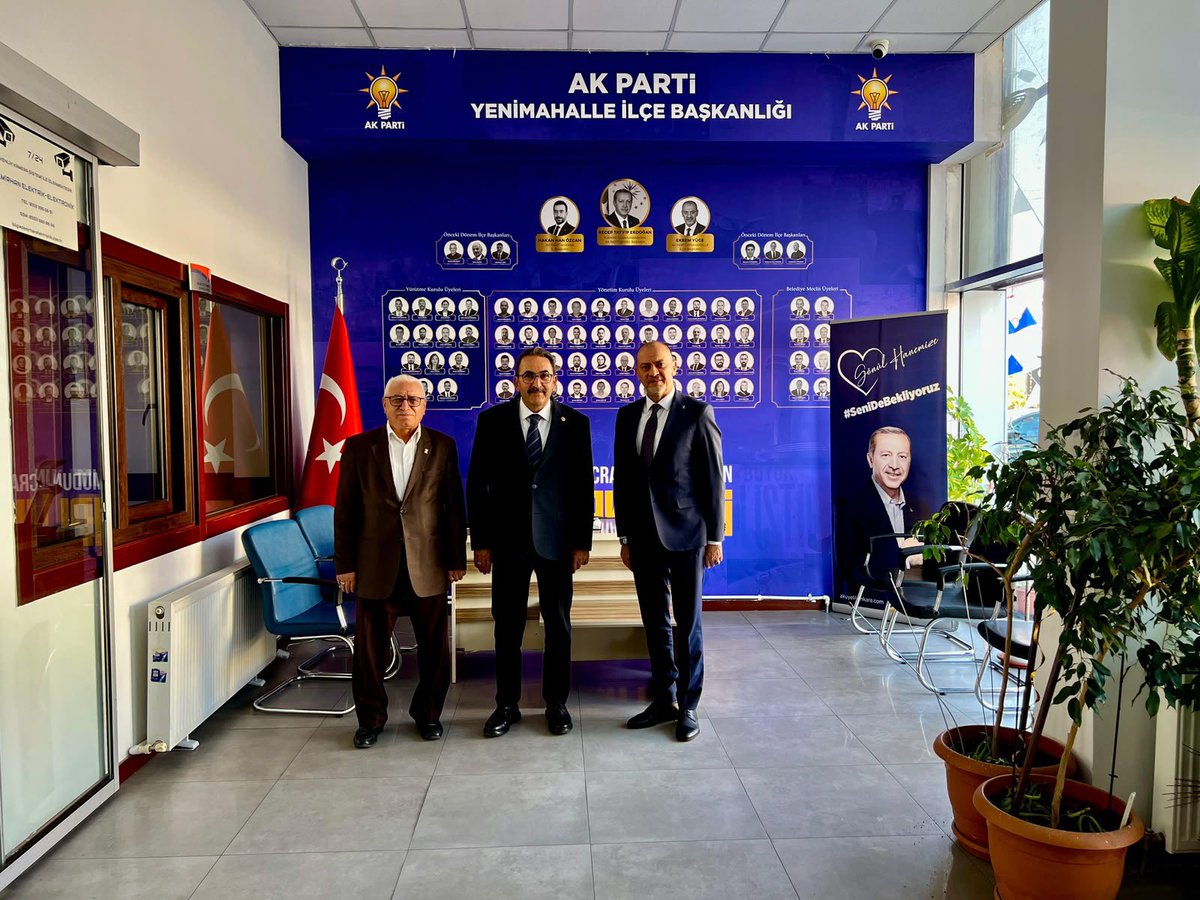 abdullahdogru01's tweet photo. 📍 AK Parti Yenimahalle İlçe Başkanlığı 

Ankara İl Koordinatörlüğümüz kapsamında; AK Parti Yenimahalle İlçe Başkanlığımızı ziyaret ederek İlçe Başkanımız Dr. Ekrem Yüce ile bir araya geldik.

Cumhurbaşkanımız ve Genel Başkanımız Sayın @RTErdogan’ın liderliğinde, başkentimizde kutlu davamızın sancağını daha yukarılara taşımak adına tam bir inançla kenetlenecek ve Yenimahalle’mizin geleceği için omuz omuza çalışacağız.