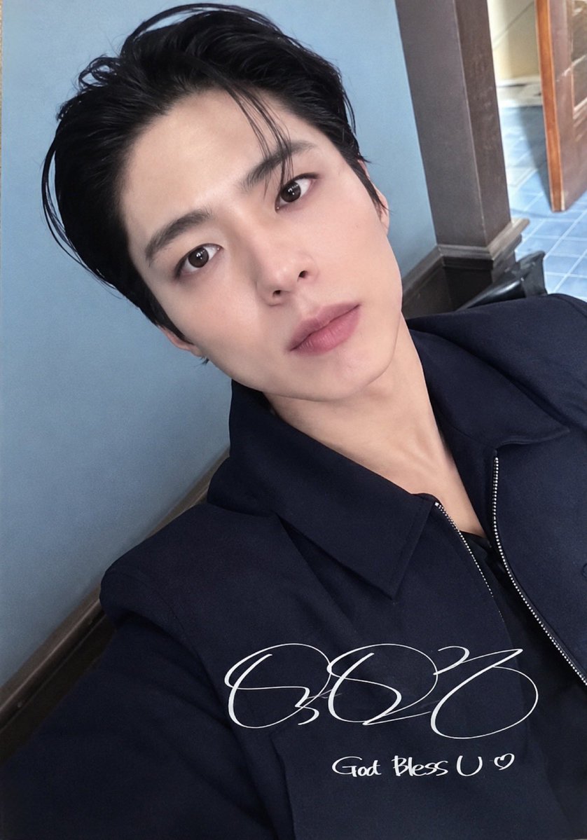gummyblue_'s tweet photo. 다이슨 포카 #박보검 #PARKBOGUM https://t.co/SaISvTZKE6