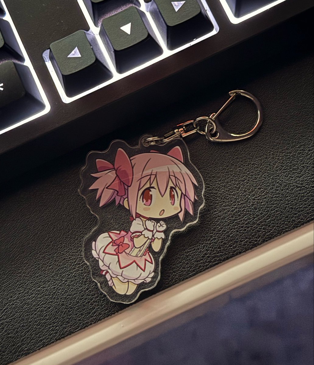 faintdollheart's tweet photo. i just found a madoka keychain i thought i had lost forever happy happy ^_^ https://t.co/YNb6BYLwcH