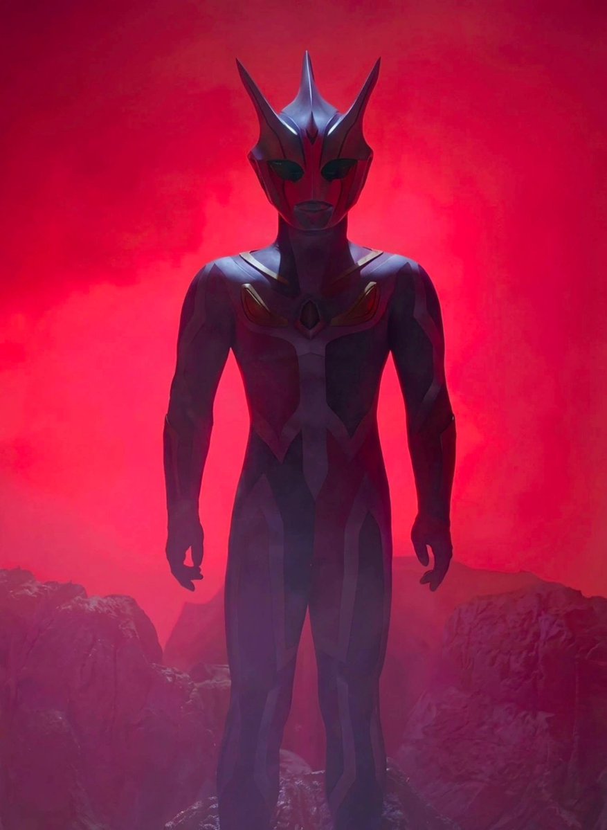 anon54980's tweet photo. Also idk if this is a hot take

But I really loved that both dark faust &amp; dark mephisto eyes &amp; color timer are pitch black

Which I preferred a lot more compared to giving the eyes &amp; the color timer purple/red light

Like it really help sells these 2 are darkness incarnate https://t.co/IucgjnDvUZ