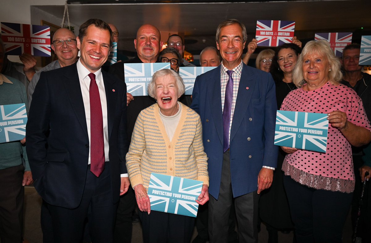 Nigel_Farage's tweet photo. Lovely meeting these Reformers in Redcar this afternoon.

We are the only party standing up for British pensioners. https://t.co/TaBW0RFNJP