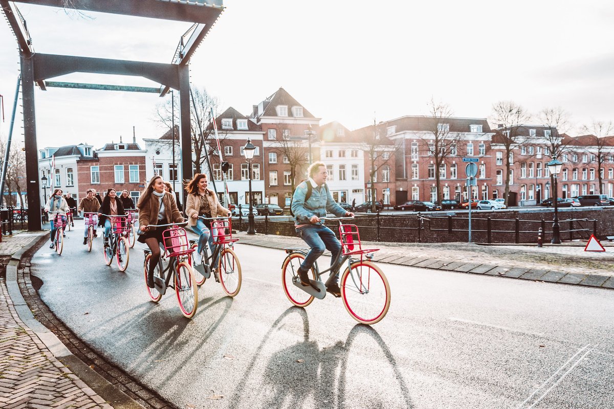 bajabikes's tweet photo. Think you already know the Netherlands? 🇳🇱 Discover #DenBosch by bike! 🚲
Home of the Bossche bol, gezelligheid, lively terraces, great shops & delicious restaurants. The perfect destination for a weekend close to home. 👀😉
#BajaBikes #BikeTour
https://t.co/pa1PxMKnpv https://t.co/HtRMUs8Cwm