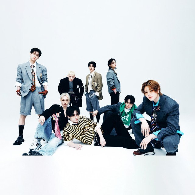 endprx's tweet photo. #ENHYPEN joins Stray Kids as the only 4th Generation K-pop Groups to reach 1.6 BILLION Spotify streams on 2026 alone. https://t.co/k0MSPUYQj2