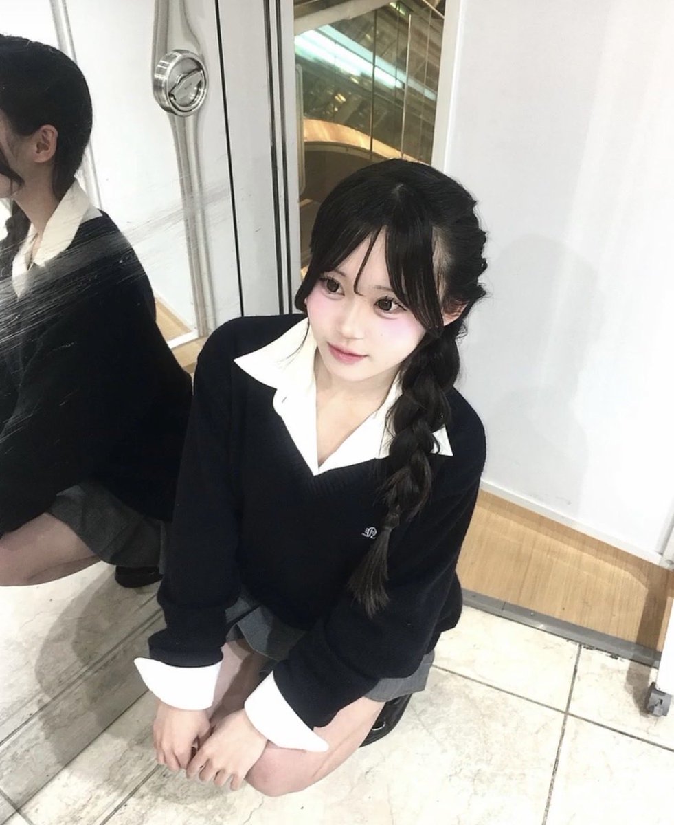 x92w1's tweet photo. 私の羽目取り買いたい人いるー？

#裏垢
#裏垢女子
#セフレ
#おな電
#ハメ撮り https://t.co/U58aLyL4Vi