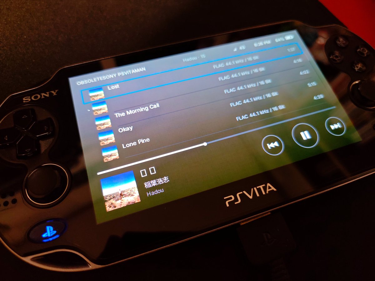 WhiteKuma0079's tweet photo. とりあえず動いたVITAMAN
確認できた不具合は…
日本語のトラックタイトルが文字化け
PCH-1000ではハイレゾ認識できない?
#PSVITAMAN #PSPMAN https://t.co/B1rwGSkVUq