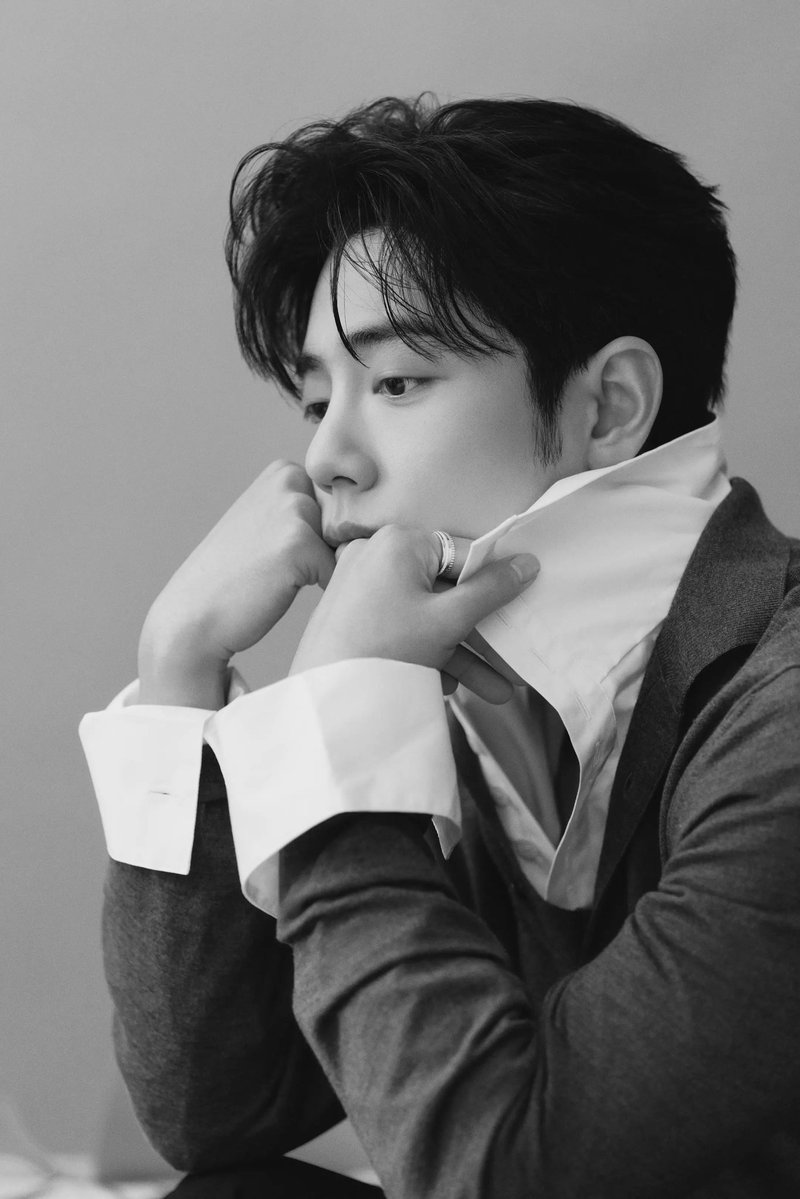 WeTVOfficial's tweet photo. Cherishing this moment of ease and joy. ✨

Discover more of his works on WeTV!

#XiaoZhan #肖战 #WeTV #WeTVAlwaysMore https://t.co/OnoHNEfxID