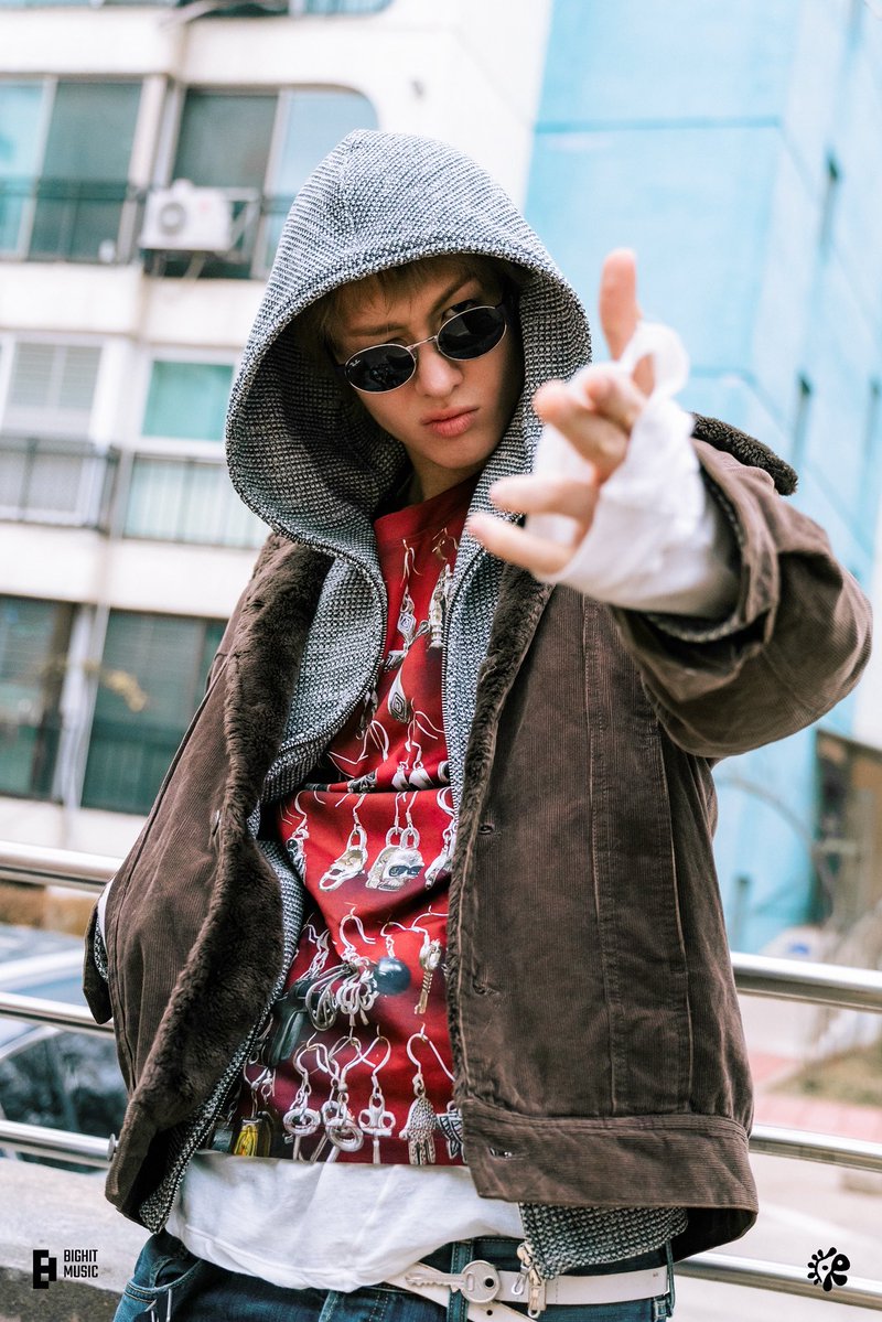 martinsarchive's tweet photo. [261005] Martin GREENGREEN Album Photo Sketch

#MARTIN #마틴 https://t.co/uef2feb0Lh