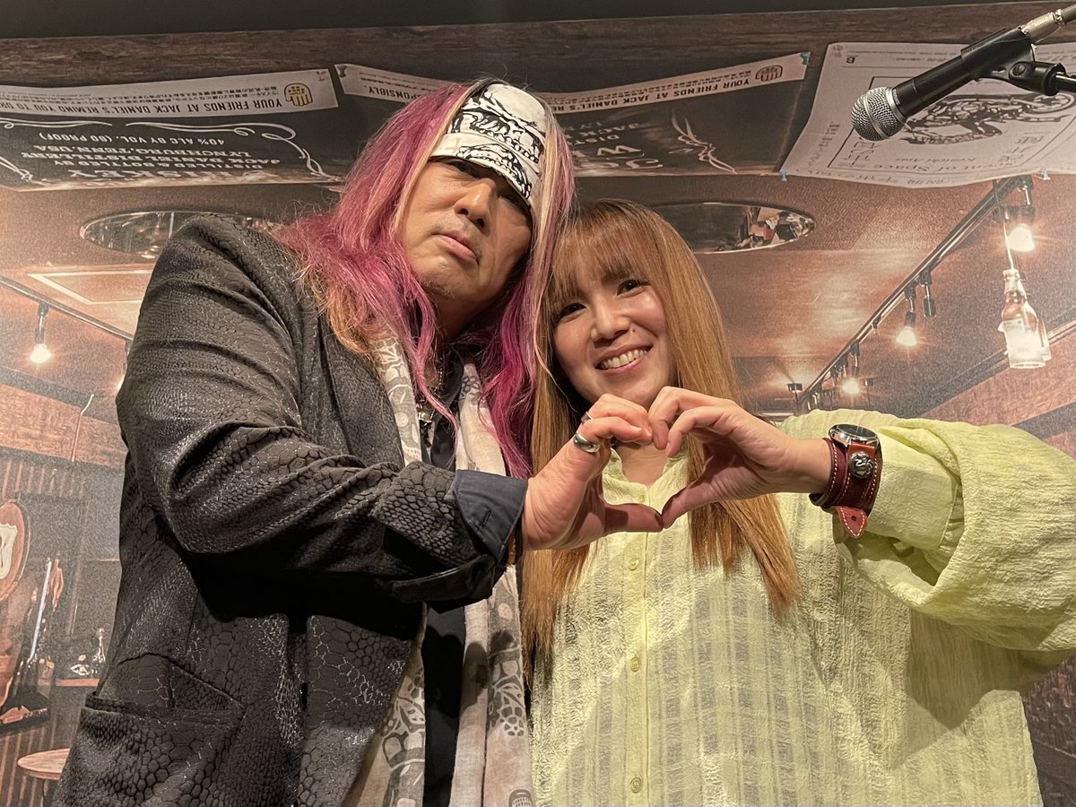 onyuuvo's tweet photo. 昨日は
GEORGEさんのワンマンを観に
ROLLING MANへ🎵

魂の歌でした🔥

歌に込められたものが
ビシビシ伝わってきて、
ギターと歌声に引き込まれました
!!!
MCも面白くてあっという間のめちゃめちゃ楽しい時間でした🎵

GEORGEさん、ありがとうございました✨
#我孫子神音會
#GEORGE さん
#ROLLINGMAN https://t.co/74CaOtP5lP