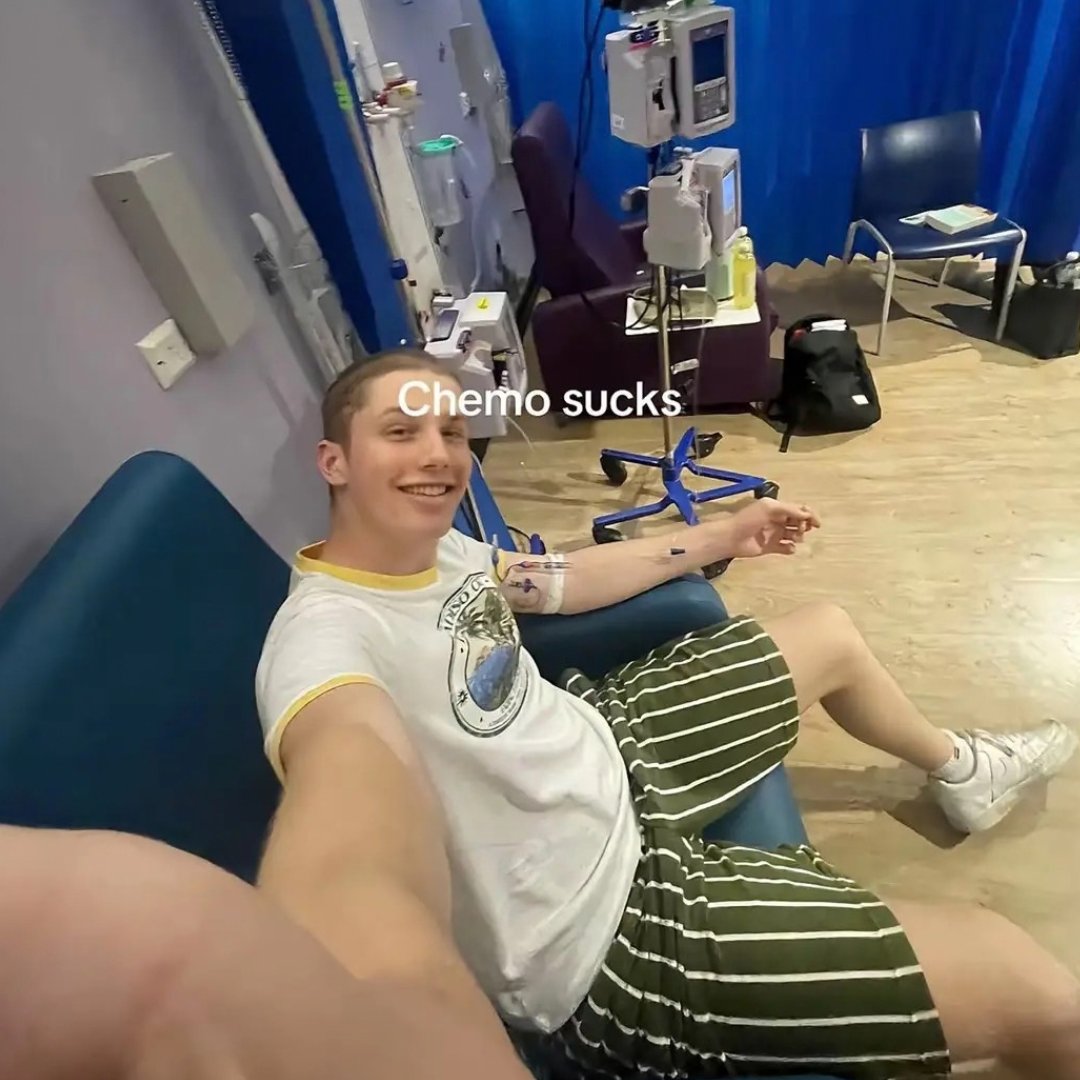 bloodcancer_uk's tweet photo. Let’s be honest, blood cancer sucks.

For everyone who’s been through it, is going through it, or is supporting someone through it - we know how much you go through just to stay alive.

And it sucks that so many people still have to go through all of this. https://t.co/PmBHJ5vKyB