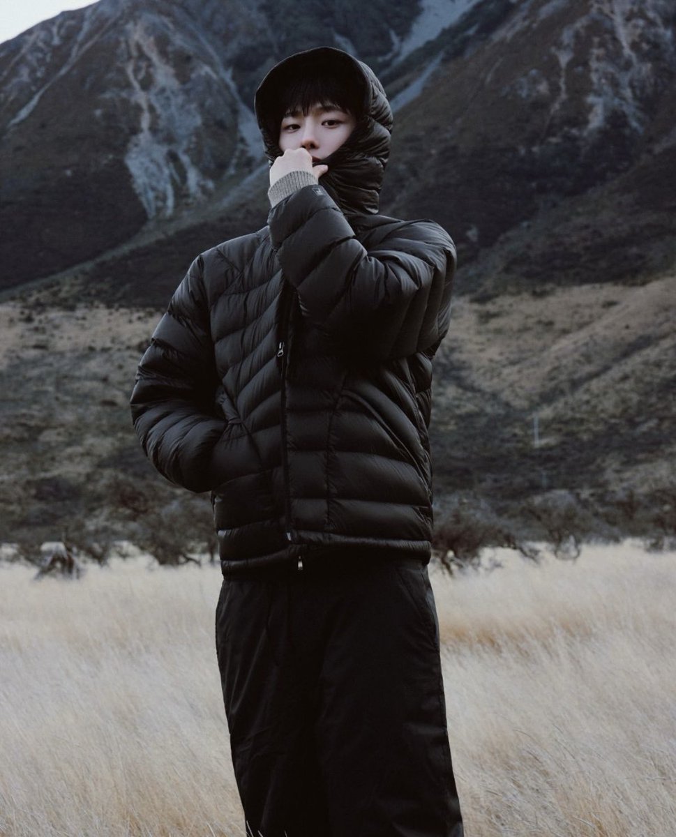 sasakarchive's tweet photo. fila_korea IG 
#WOODZ #조승연 https://t.co/0emxQmTqz3