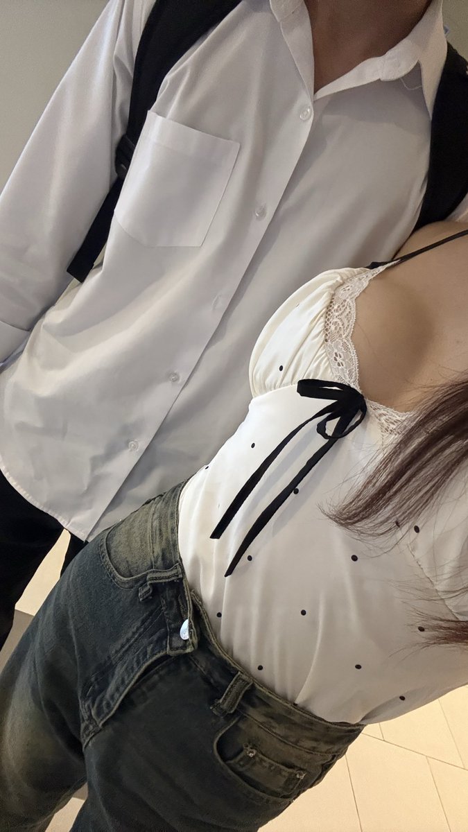 Lynearond's tweet photo. เลิกเรียนเสร็จก็มาหาเลยอ่อ @TPhranetr https://t.co/8FTV4gCpRC