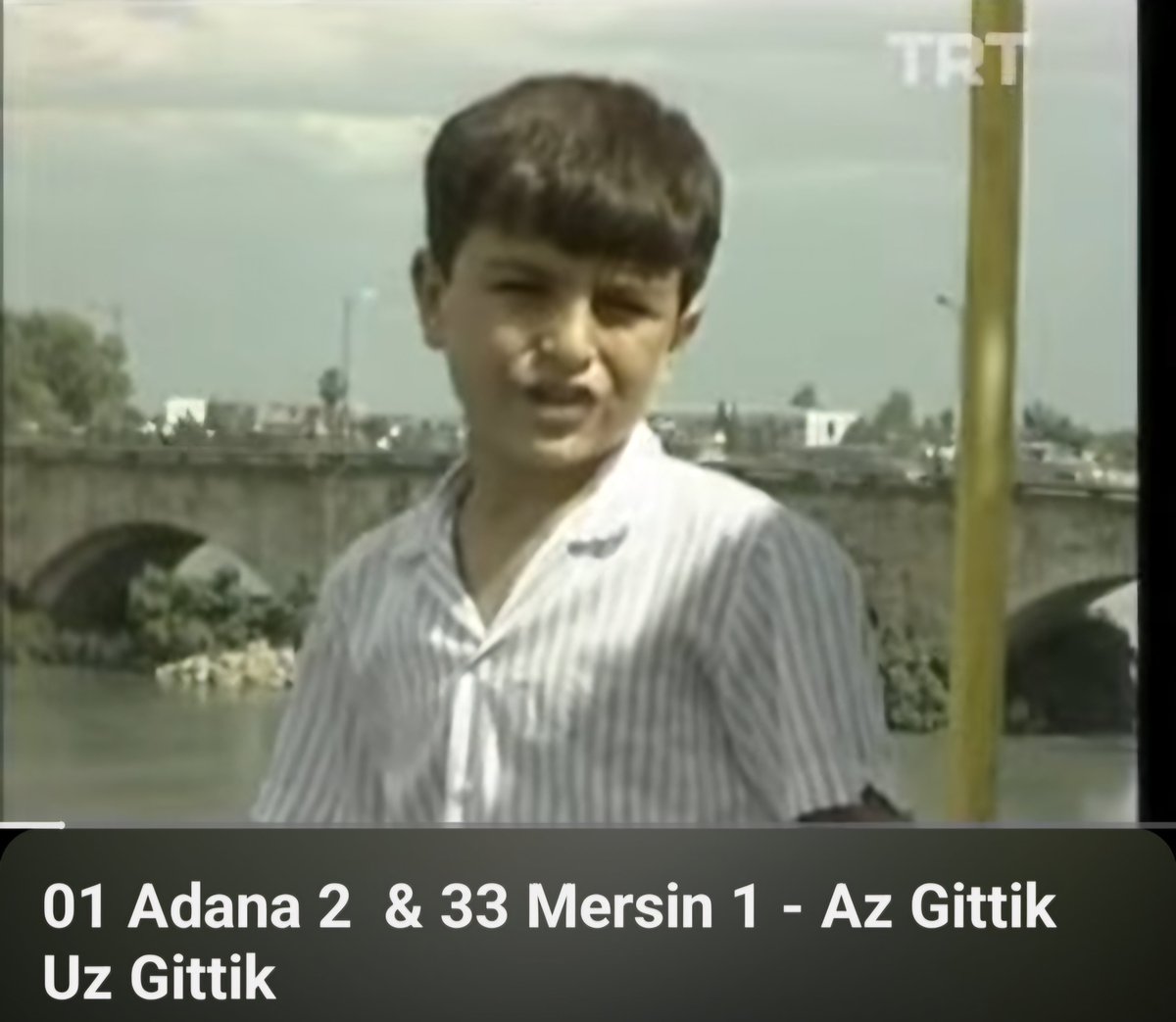 CahiTomruk's tweet photo. Gereksiz Bilgi: 80'lerin sonunda TRT 1'deki Az Gittik Uz Gittik adlı programda Adana'yı tanıtan çocuklardan biriydi https://t.co/EzrDY37U52