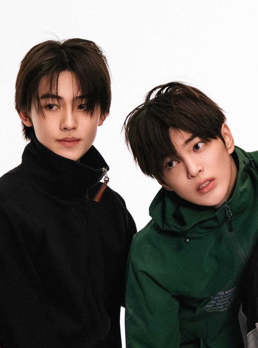 43waekk's tweet photo. 엄앤안 뭔지알지 https://t.co/B6i0OsukvK