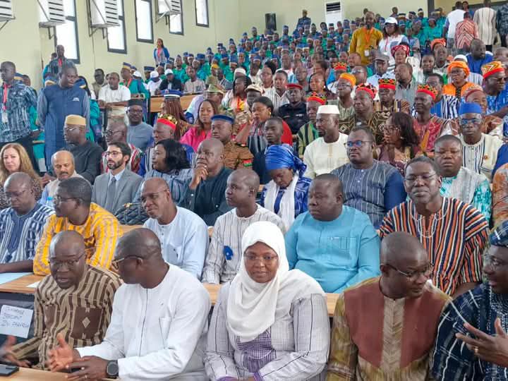 burkina24's tweet photo. 🔴Enseignement supérieur : Un nouveau complexe pédagogique inauguré à l’IBAM

https://t.co/aiiPyKtXBY https://t.co/gOC0WfF8Rx