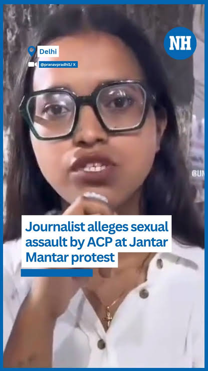 PrashantTandy's tweet photo. महिला पत्रकार से बदसलूकी करने वाले पुलिसवाले विवेक भगत को सज़ा देने के बजाय को प्रमोट करके एडिशनल डीसीपी बना दिया गया है. 
ये है असली मोदी - शाह बेटी बचाओ अभियान.
ऐसे पुलिसवालों के रहते महिलायें कितना सुरक्षित महसूस करेंगी? https://t.co/4CJyoMbm3H