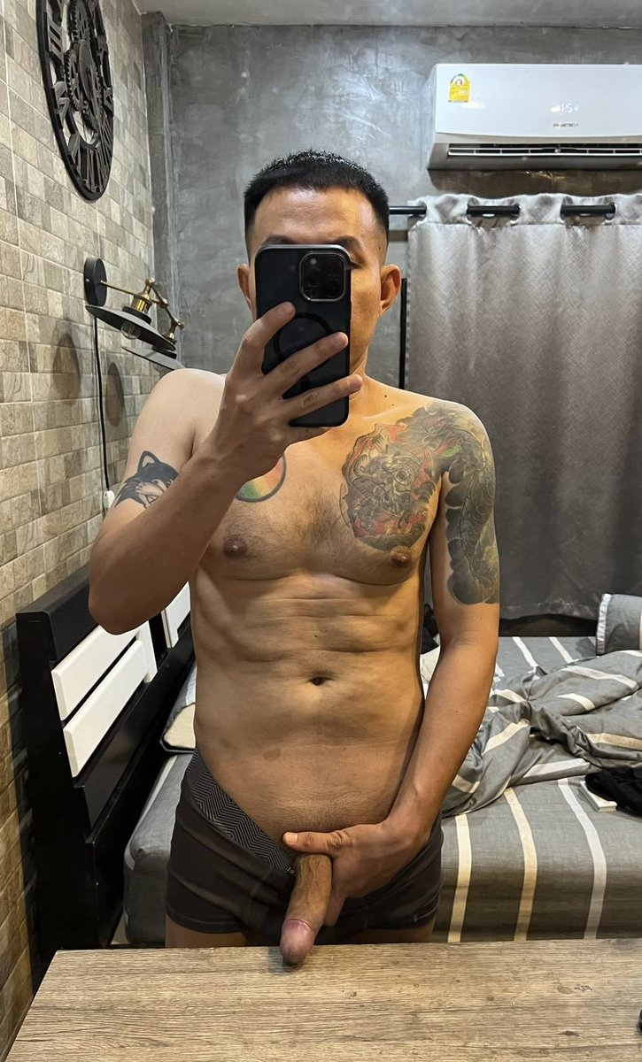 PracanThas2000's tweet photo. ทาสชายลายสักเสียว #ทาสชาย #ประจานทาส #นายทาส #ทาสหานนาย #นายหาทาส #ทาสร่าน #ทาสโชว์ควย https://t.co/q7HTfRsYUk