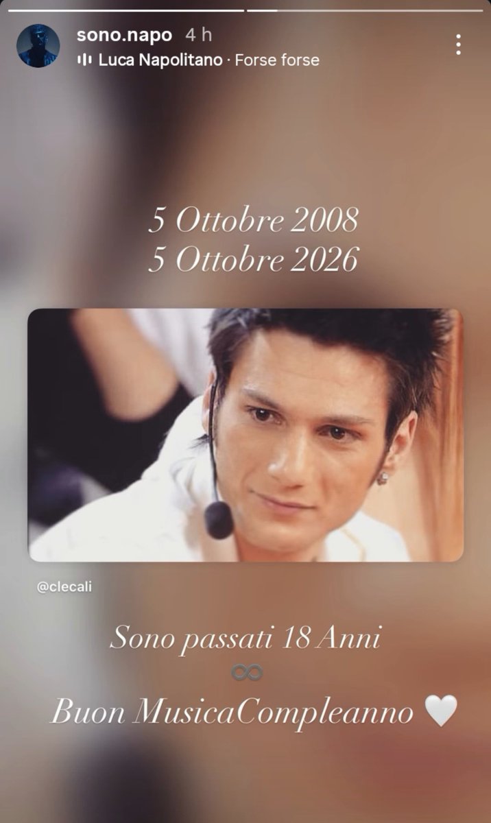 BiasiErika's tweet photo. oddio luca napolitano 18 anni fa ero pazza di lui😭😭😭😭😭
UNA FOGLIA CADE GIÙ 
COME TUTTA LA MIA VITAAAAA
LA MIA FOTO INSIEME A TE DOVE È FINITA SPARITAAAAAA
FORSE FORSE NON L'HO MAI SCATTATAAAAAA❤️😭 https://t.co/QWCJFJ0HSg