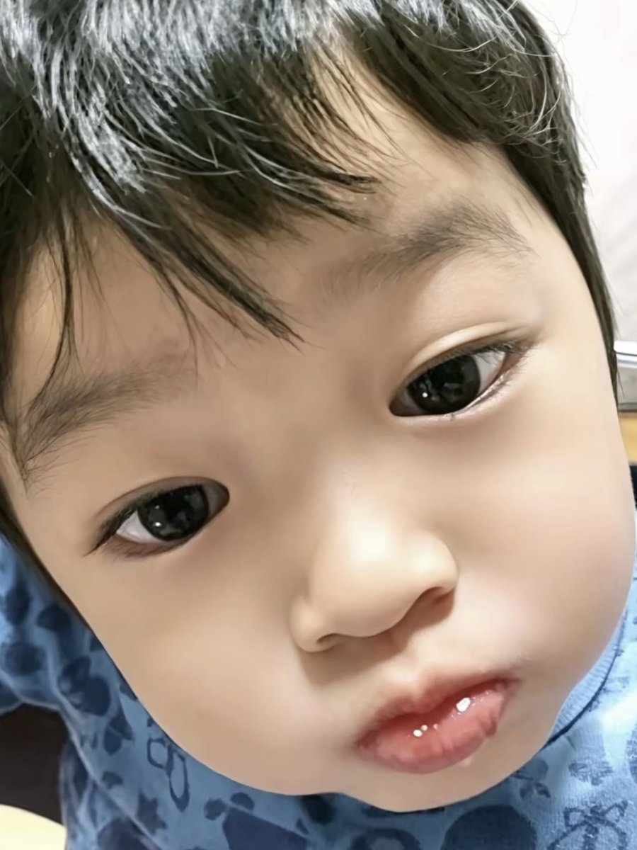S2_D_214's tweet photo. 똑같네 https://t.co/BDIWHJZZCi