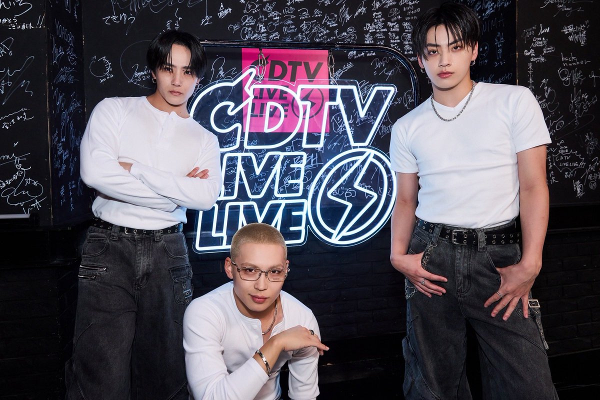 Hinata_sslux4's tweet photo. @TBSCDTV 
TBS 「CDTV ライブ！ライブ！」

ありがとうございました！
LDH選抜！

全員ピチT🤭！

どうでしたか？？

#LDH選抜
#CDTV https://t.co/UwRKoB67oj