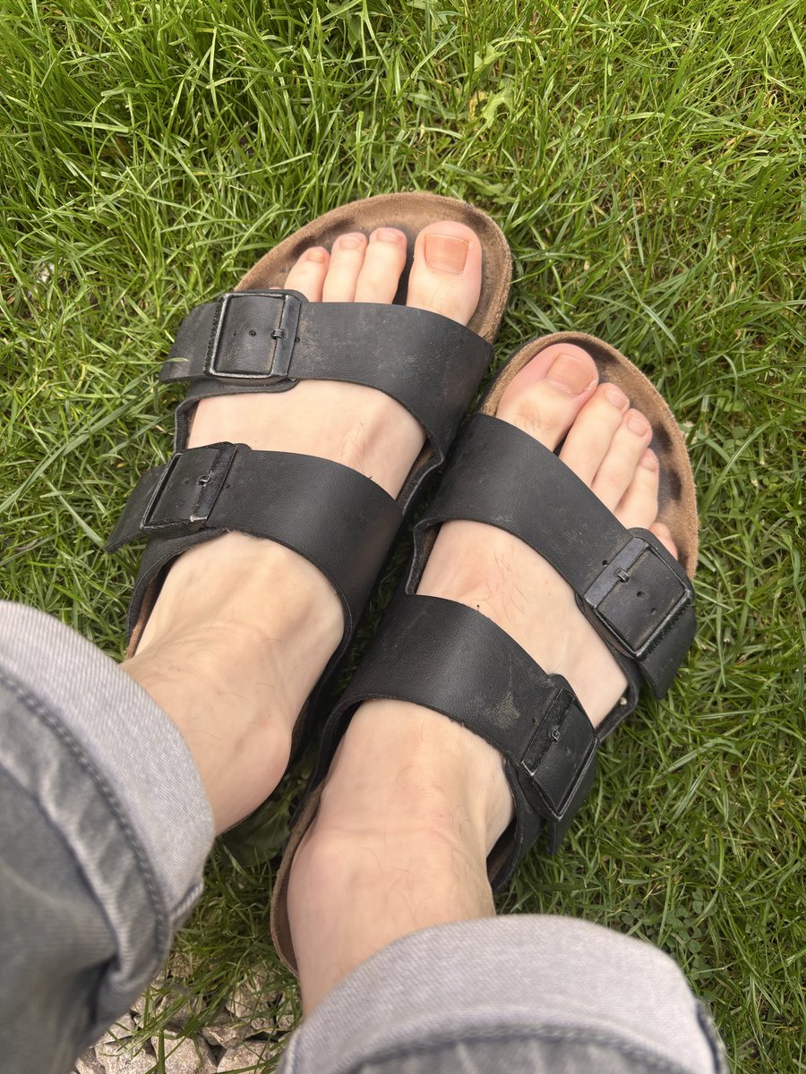 In2BootsNRubber's tweet photo. Hot and sweaty 🥵 

#footfetish #gayfeet #gayfetish #smelly #wellworn #gay https://t.co/k07Jc4A4J5