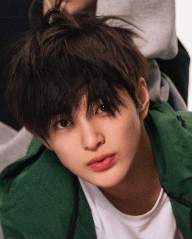keonhoguide's tweet photo. Pls be nice he is just 2 secs old 🥺 https://t.co/eAevV80fl9