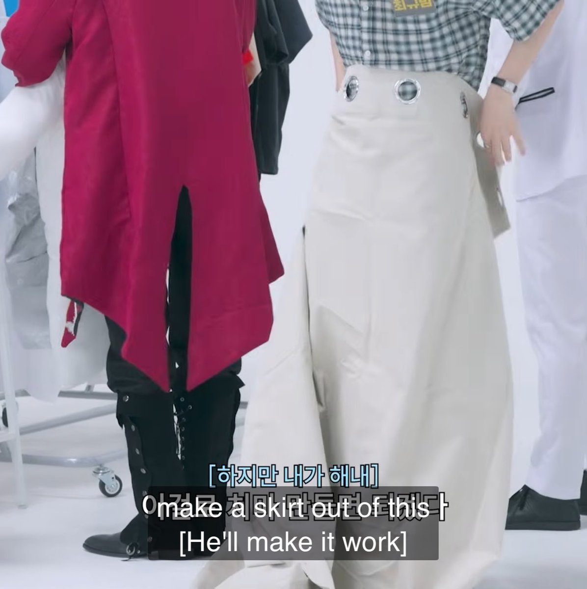 913kkyu's tweet photo. this vision of a genderless look with a layered maxi skirt beomgyu’s having for yeonjun’s outfit right now.. put him on the styling team immediately https://t.co/1AKIGKc07r