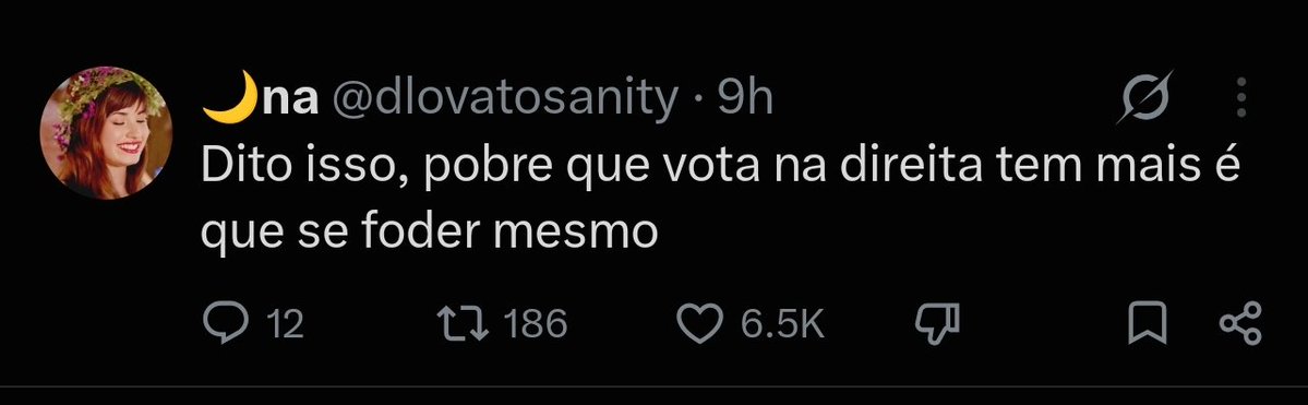 HanpanBR's tweet photo. Acordo, achando que vou ver algo diferente... Não. 

O mesmo de sempre.

Detalhe: reparem o primeiro print.
Os caras juram que a esquerda era paz e amor.

Entendam uma coisa: militantes, sejam de esquerda ou direita, nunca foram paz e amor.

A galera que grita "nazista! fascista!" e a galera que grita "socialista! comunista!" nunca foram paz e amor.

Enquanto insistirem (ambos os lados) nessa "política do inimigo que eu preciso destruir" o país NUNCA vai sair desse looping.

O engraçado é que ambos os extremos se acham espertos.