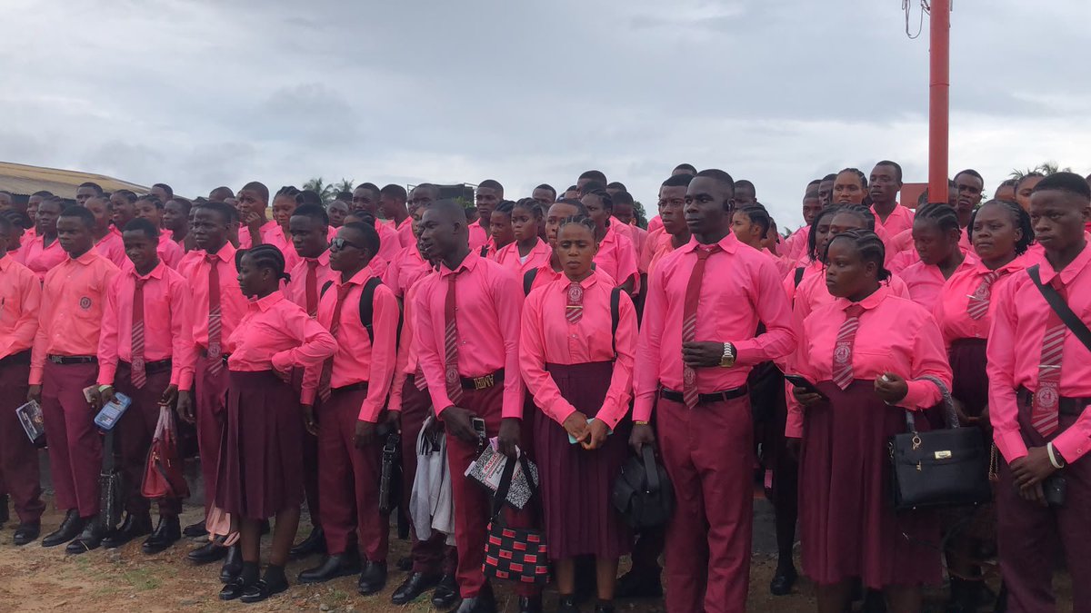 MyerSaydi's tweet photo. Senator Augustine S. Chea Relaunches L$3 Million Scholarship Program for 733 Students in Sinoe. Senator Augustine S. Chea of Sinoe County has relaunched his scholarship program valued at L$3 million, targeting 733 students across Sinoe County. https://t.co/pLfy1e5d19