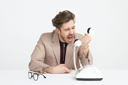 SAfmRadio's tweet photo. [ON AIR] 
#CareerAndWorkplace: What Are Your Rights When Your Boss Is Verbally Abusive? 

@BridgetMasinga is in conversation with Andrew Levy, Labour Law Practitioner and Managing Partner at Andrew Levy Employment on how we can navigate this. 

#TheFullCircle, leading the #ConversationsThatMoveUs