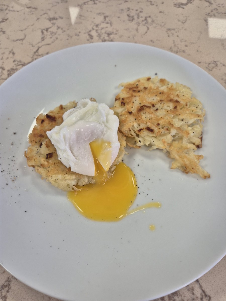 SwaFood's tweet photo. Year 10 Hospitality &amp; Catering. Potato Rosti. @SpringwestA @SpringwestCA_PA https://t.co/0iCuJF5eVS