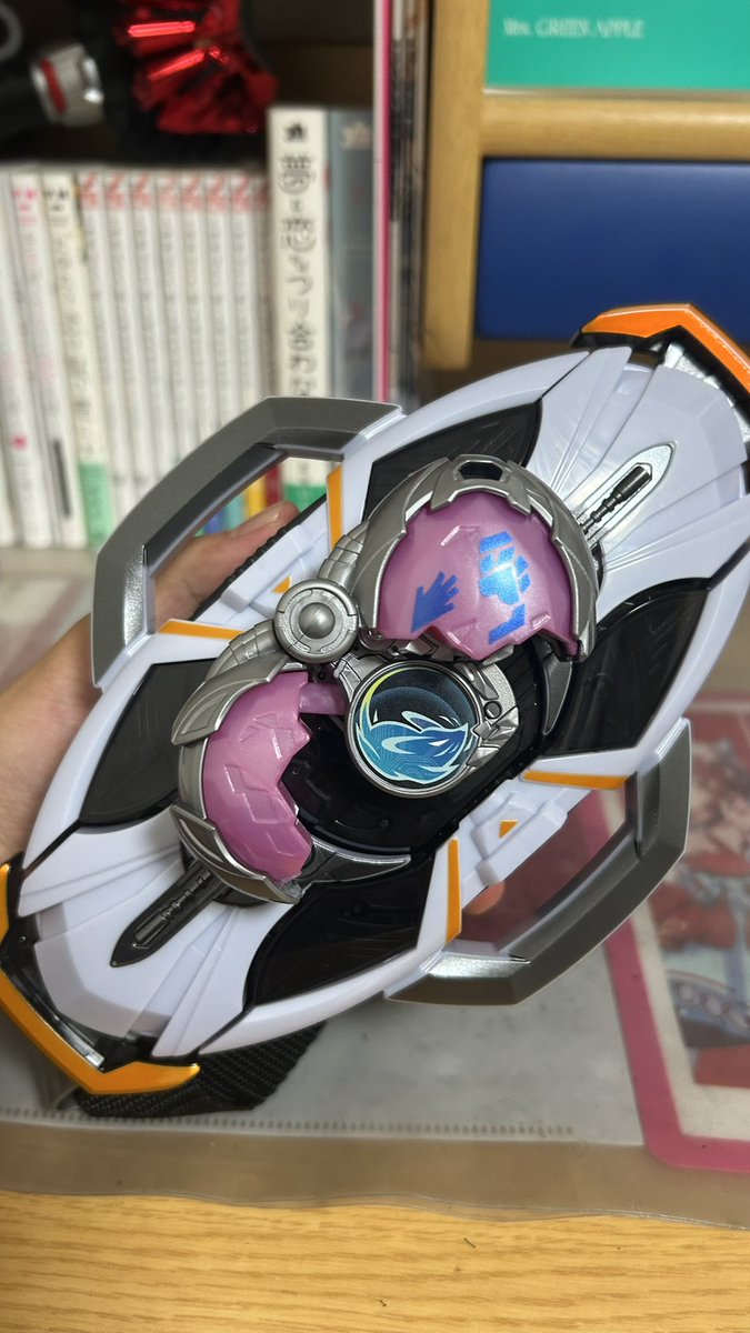 wata_be0708's tweet photo. 最近のベルトってすげーんだな https://t.co/iotAMl9Eee