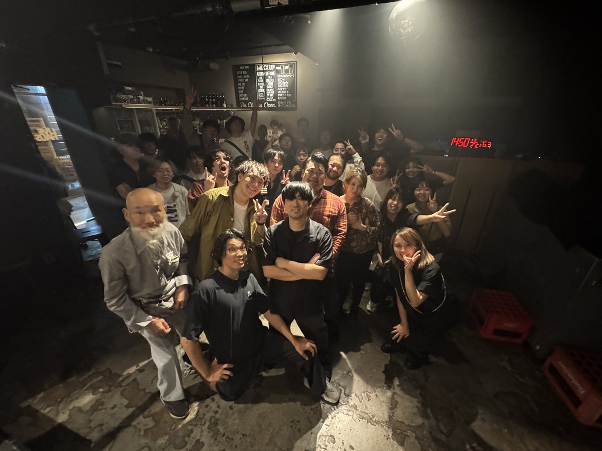 altanogisband's tweet photo. 10/3(土)アルタノジス企画
「RE:walkman vol.1」
完遂いたしました！！🎉

出演してくれた
・Titan Arum
・ASIRO
・HiDSIDE
下北沢LIVEHAUSのスタッフの皆様
そしてライブを観てくれた皆様…
本当にありがとうございました🙏🏻✨

素晴らしいスタートを切れました！！
ここから歩き出していきます💪🏻 https://t.co/s4KQx9Of2L