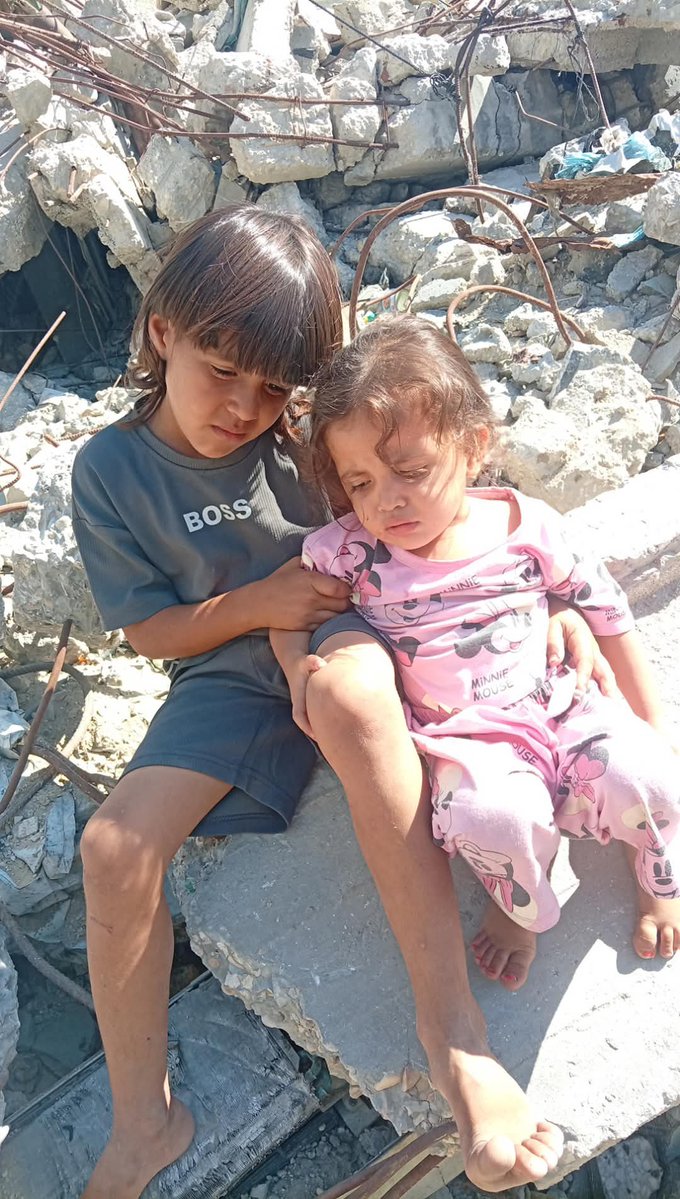 rnysn119667's tweet photo. We don’t need millions, just 10 kind people willing to donate $10. Or just one person willing to donate $100.

For you, it’s only $10. But for my family, it could mean hope, food, and another chance at life.

Be one of the 10 ❤️🫂👇
Link
https://t.co/Rh3ETJ6we3 https://t.co/YRIRdqVeCo